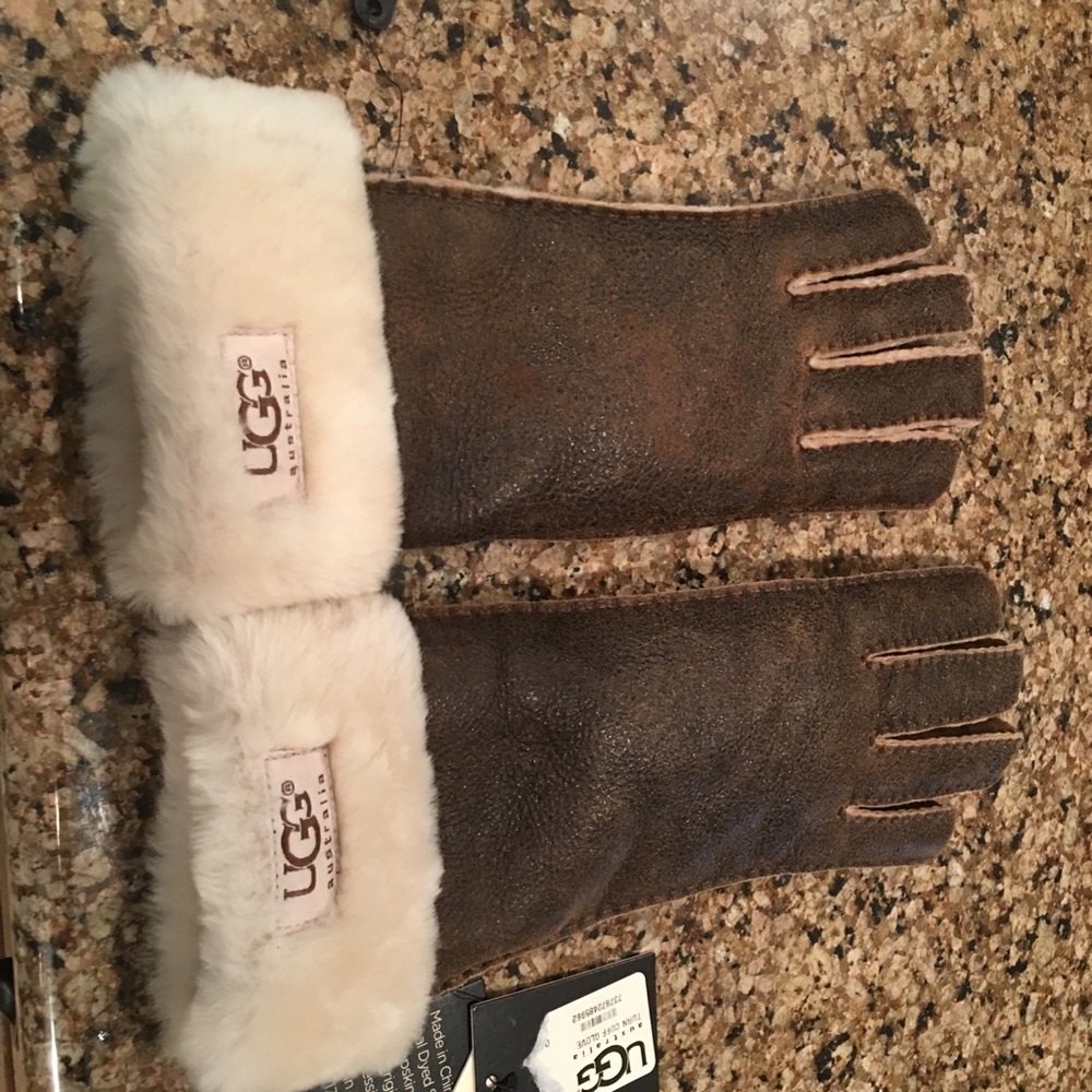 Authentic UGG Leather Gloves.